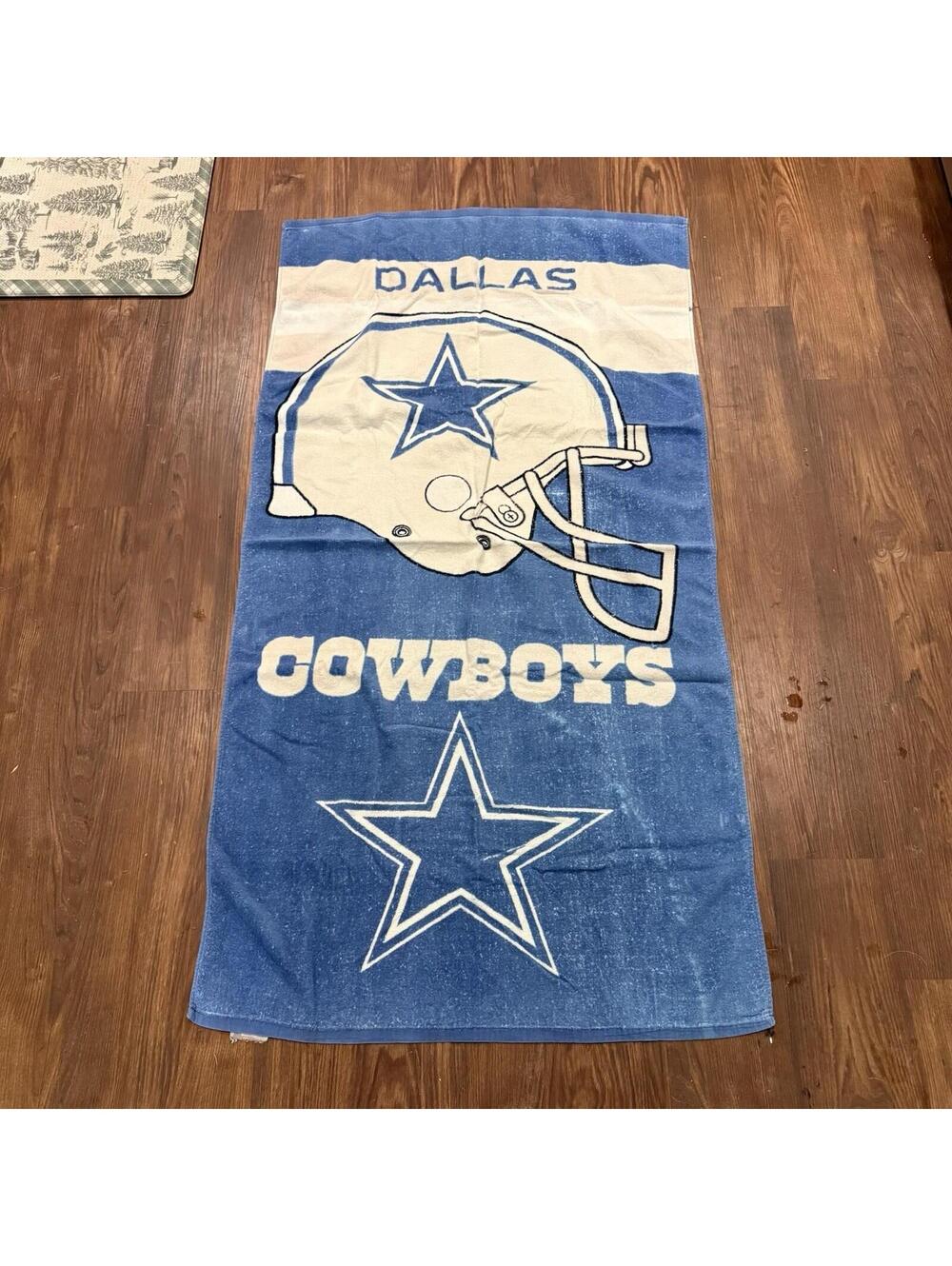 Vintage 90s RARE Dallas Cowboys NFL Football Beach Towel Size 54x29